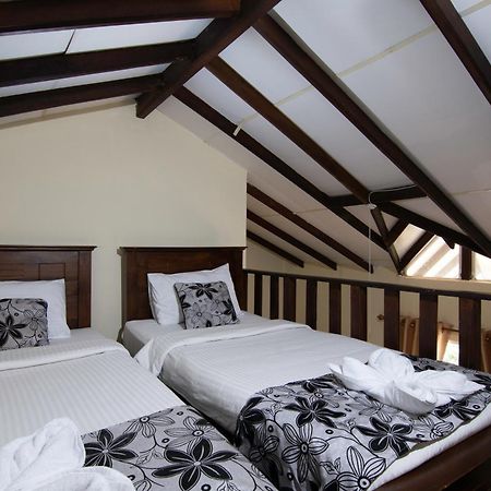 The Hamlyn Bed & Breakfast Nuwara Eliya Exterior photo